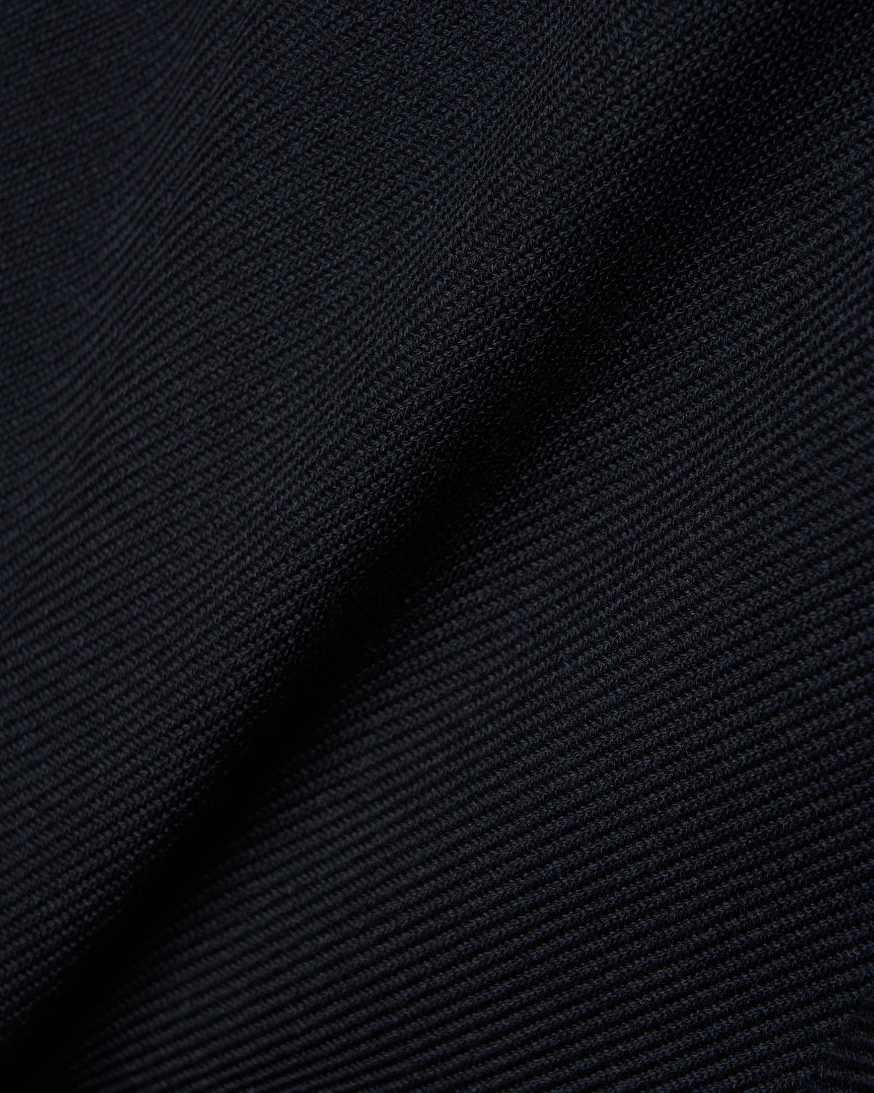 Contemporary Wool Blazer – Black